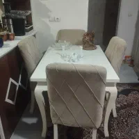 میز ناهارخوری