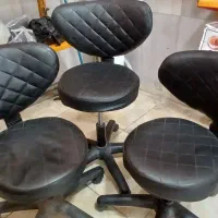 صندلی چرخشی با قابلیت تنطیم ارتفاع