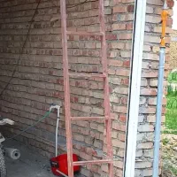 نردبان فلزی سنگین