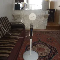 پنکه ایستاده