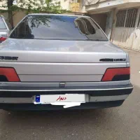 پژو ۴۰۵ نقره ای