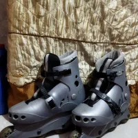 اسکیت هارد سایز قابل تنظیم چرخ چراغدار بسیار تمیز