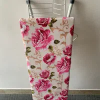 میز پایه دار اتو