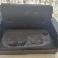 یک عدد مبل اداری دو نفره