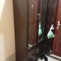 جا کفشی و جا لباسی