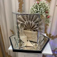 دیزاین هدایا چیدمان کادوی عروس