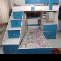 تخت دو طبقه