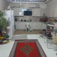 خانه-کنار-ورودی-کوه-پارک