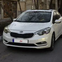 کیا سراتو ۲۰۱۶ فول سفید بی رنگ