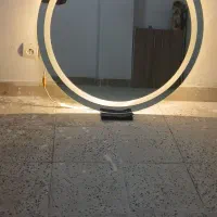 آینه نور دار