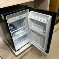 یخچال ۵ فوت ایستکول