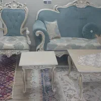 مبل سلطنتی ومیزوسط، وعددگل میز