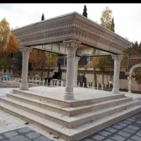 گلدان سنگی نیمکت و میز سنگی و آلاچیق
