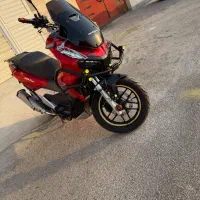 ADV 160 قرمز