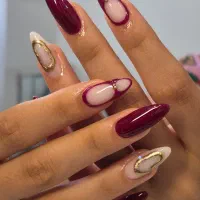 کاشت ناخن عصمتیه تخفیف ویژه ب مدت محدود