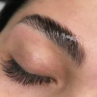 آف ویژه لیفت ابرو و مژه