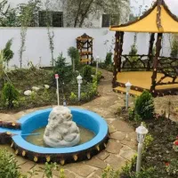 تیلر زنی. باغچه کاری. باغبانی. هرس کاری. نهال