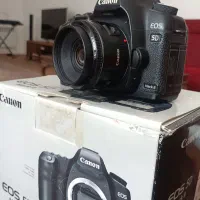 دوربین عکاسی فول فریم کانن5d ll ولنز فیکس50 f1.8
