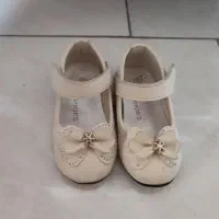 کفش بچگانه مناسب برای یک سال سایز 24