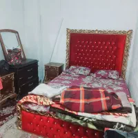 تخت دونفره همراه با دوعسلی ودوتاکفی وتشک طبی فنری