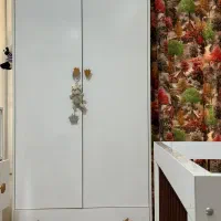 تخت و تشک و کمد کودک