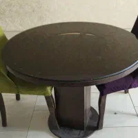 میز نهار خوری 4 نفره و دو صندلی