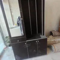 یک عددکمدهمراه جاکفشی درحدنو