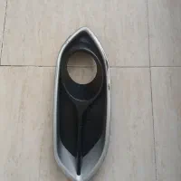 جلو پنجره و قاب کامل چراغ پرژکتور برلیانس ۳۲۰