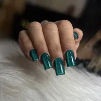۵۰ درصد تخفیف خدمات ناخن و آموزش
