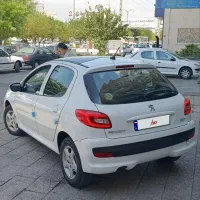 207پانا مدل1401درحد صفر