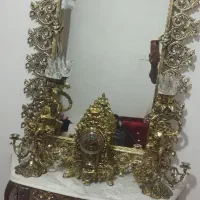 آیینه و شمعدان و ساعت