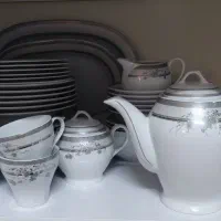 سرویس چینی و خرده ریزه