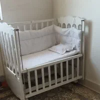 گهواره کودک درحد نو همراه باتور