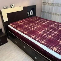 تخت دونفره و تشک دو نفره رویا ( در حد نو )