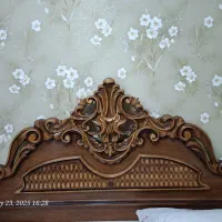 سرویس تخت خواب دو نفره چوب گردو کارکرده ۲×۱۸۰