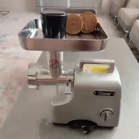 چزخ گوشیت دیانا بدنه تمام فلز نو نو