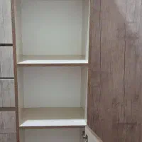 قفسه عروسک و کتابخانه