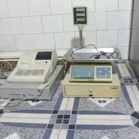 ترازو و صندق پول محک سوپر مارکت