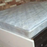 تخت ۲ نفره در حد نوع فقط کله گی