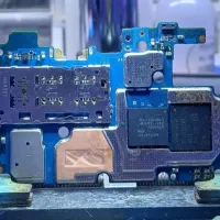 بورد روشن موبایل لازم دارم
