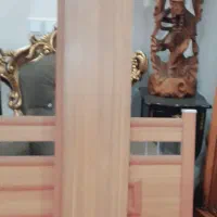 تختخواب چوبی
