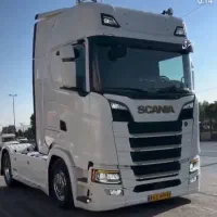 راننده پایه یک هستم،اماده همکاری