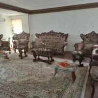 فروش مبل ۹نفره همراه با میز ناهار خوری ۸نفره