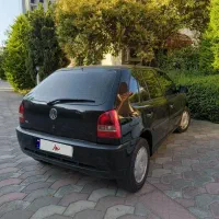 فولکس گل مشکی در حد
