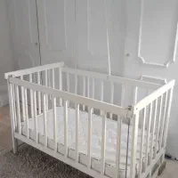 فروش تخت کودک همراه تشک