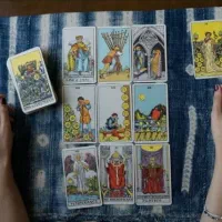 فال تاروت . قهوه