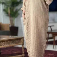 تعدادی لباس نو