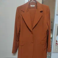 یک عدد کت وشلوار