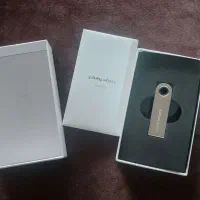 کیف پول لجر نانو اس (Ledger Nano S)