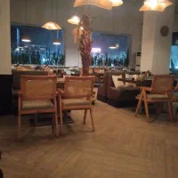 استخدام  در رستوران